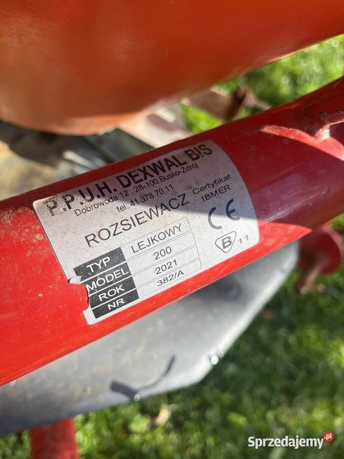 Rozsiewacz do nawozu lejek nieuszkodzony Hucisko Jawornickie