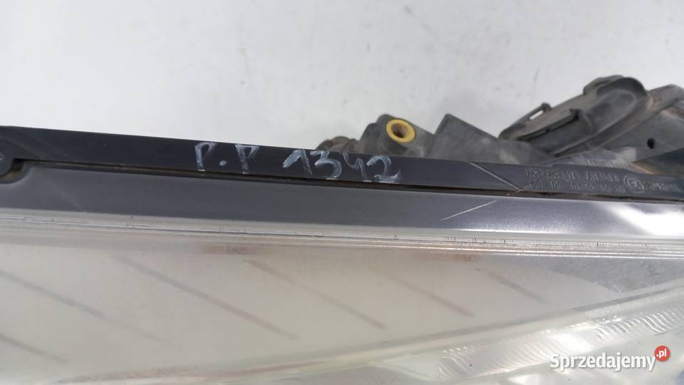 OPEL MERIVA B LAMPA PRZÓD PRAWA Motoryzacja Zbierkowo