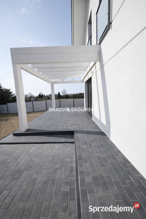 Dom wolnostojący Brzozówka Krakowska 23528m2 sprzedam