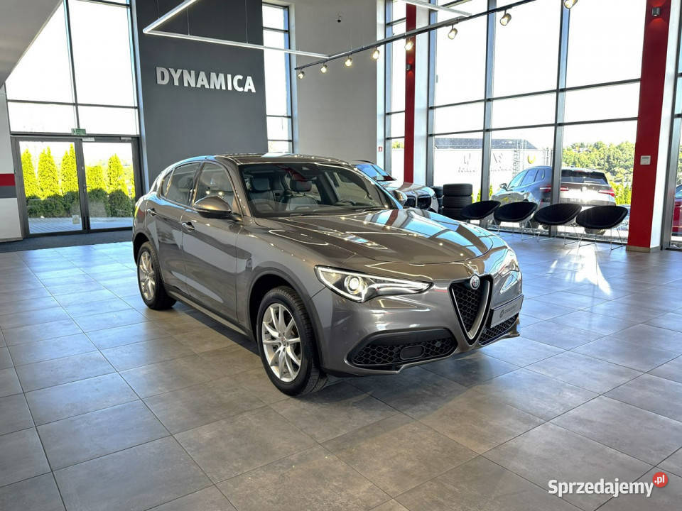 Alfa Romeo Stelvio Executive 20Turbo 280 automat kurtyny powietrzne
