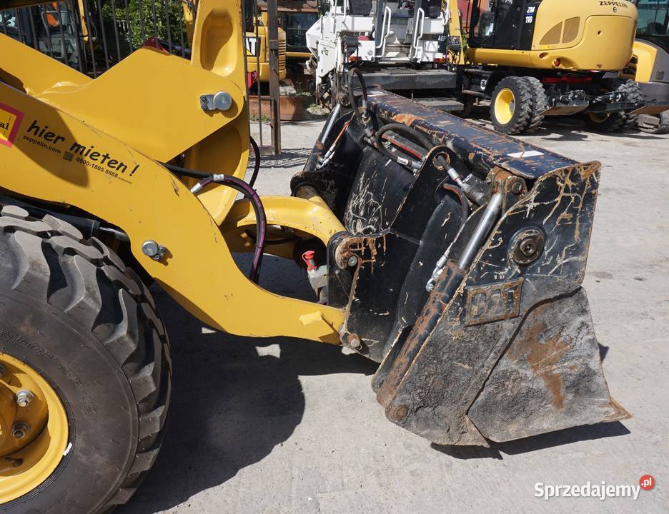 Ładowarka kołowa CAT 906 M 2020 Jeziorko