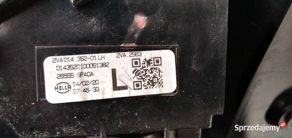 NISSAN JUKE F16 LAMPA LEWA TYŁ osobowe