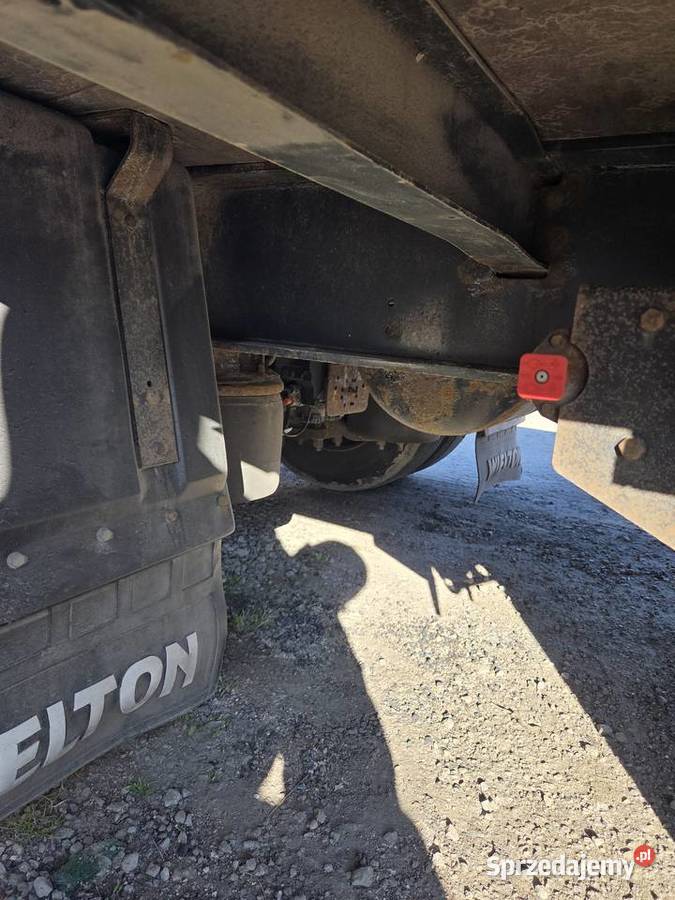 Przyczepa Wielton platforma niskopodłogowe Przyczepy i naczepy