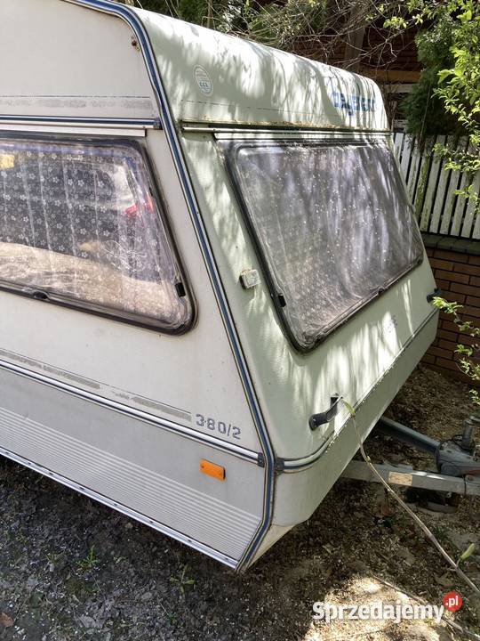 Przyczepa z przedsionkiem zarejestrowana Rok produkcji 1991