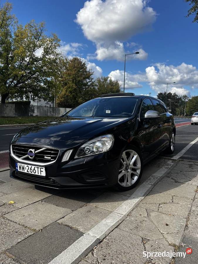 Volvo V60 D5 AWD RDesign Webasto szyberdach kupiony w Polsce mazowieckie Warszawa sprzedam