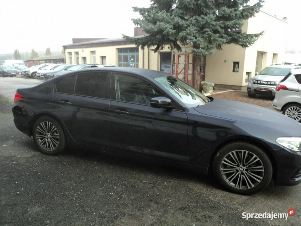 BMW 520 sprzedam ładneą BMW 520 D 232 BITURBO elektrochrom. lusterka boczne sprzedam