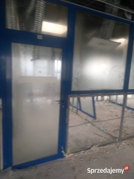 Witryna Aluminiowa z drzwiami 255 x 268 mazowieckie sprzedam