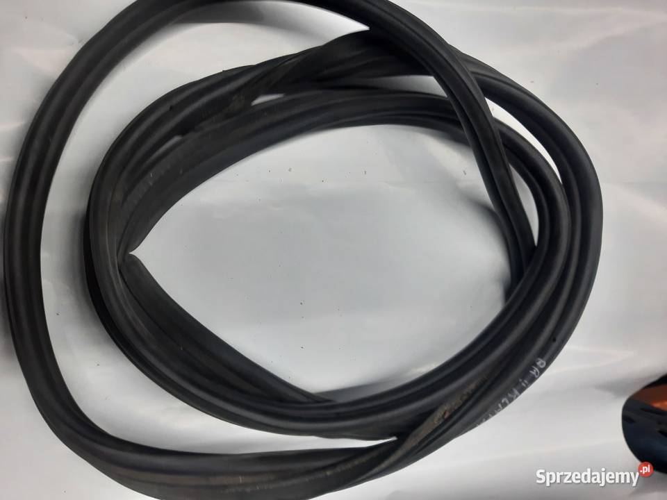 Fiat Bravo II 2 uszczelka klapy tylnej klapy tył Ksawerów