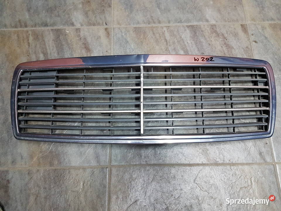MERCEDES C KLASA W202 ATRAPA GRILL 2028880323 części blacharskie wielkopolskie Turek