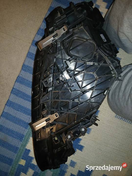 Reflektor lampa prawy przód full led bmw 2 Kraków sprzedam