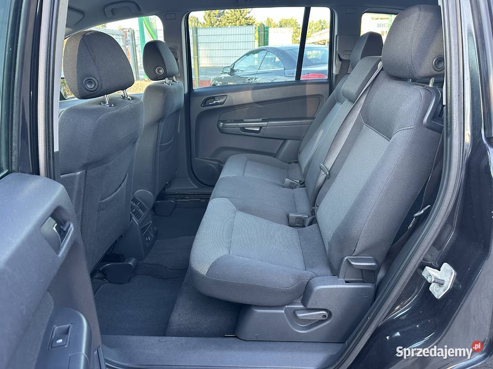Opel Zafira 18 benz 140 7 OSÓBWymienony Zafira