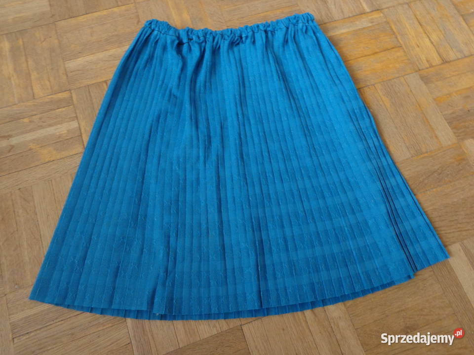 spódniczka nowa plisowana 134 sprzedam