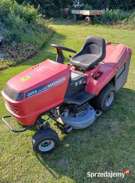 Kosiarki traktorki Honda i Castel Garden Nieledew