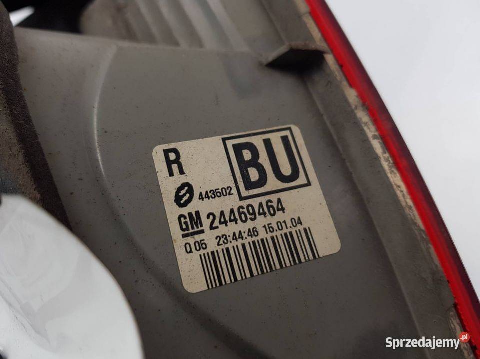 LAMPA W KLAPE PRAWA 24469464 OPEL VECTRA C osobowe kujawsko-pomorskie Lipno