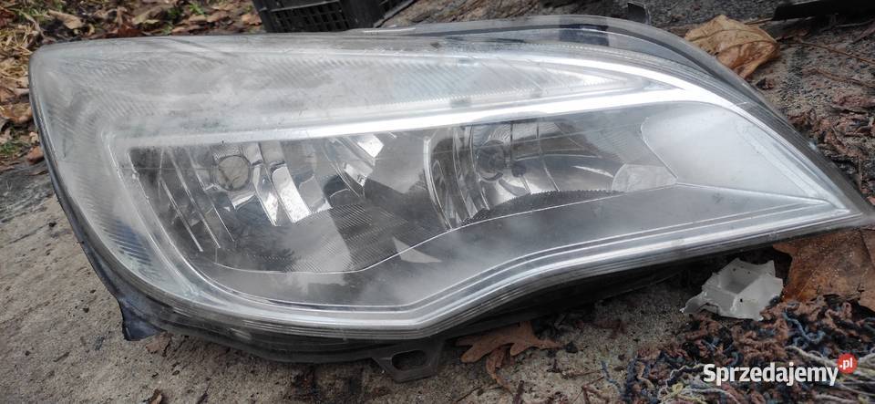 OPEL ASTRA IV 4 J PRAWA LAMPA PRZÓD REFLEKTOR Lublin