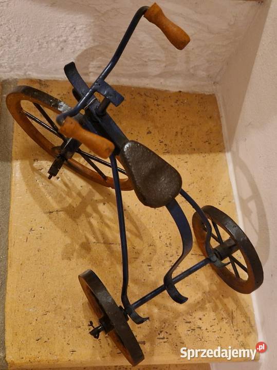 Rzeźba figura ROWER francuski galeria w Lublin