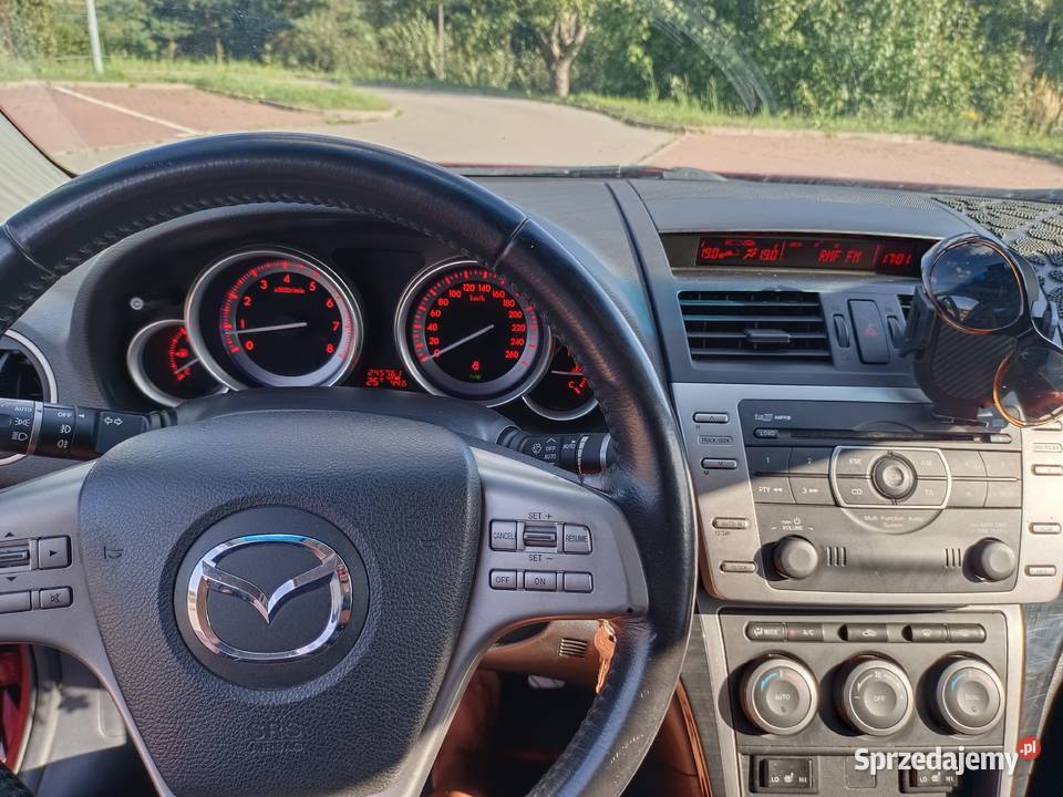 Sprzedam piękną mazdę 6 2010r 20 benzyna LPG małopolskie