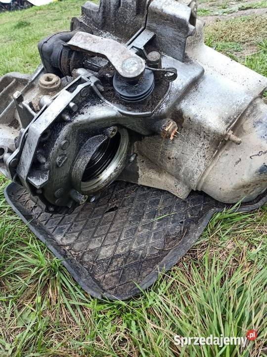 Skrzynia biegów manualna renault Thalia I Clio sprzedam