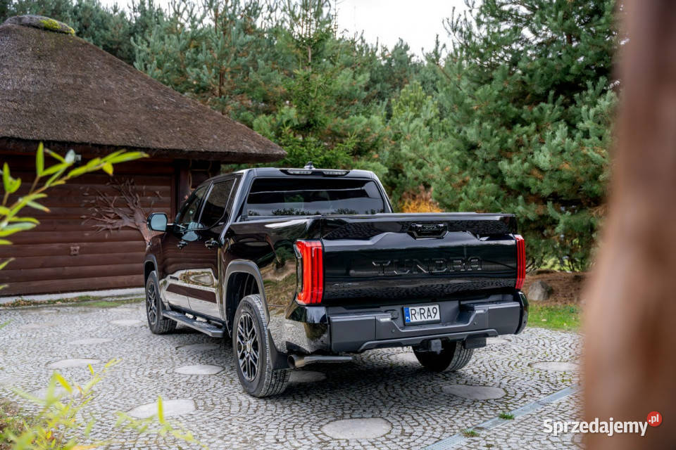 Toyota Tundra Limited 34 V6 Hybrid iFORCE 4x4 Ropczyce sprzedam