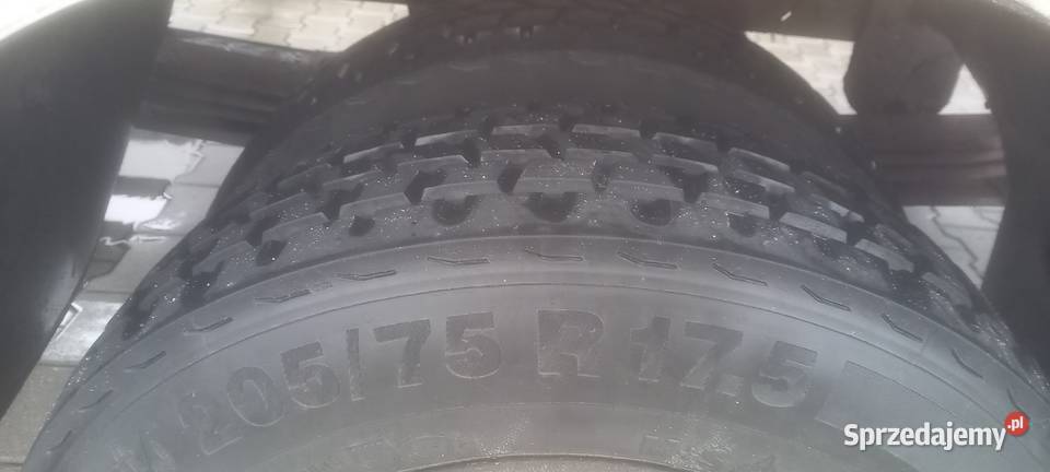 Auto laweta Iveco Eurocargo 2000 do jazdy z Warszawa