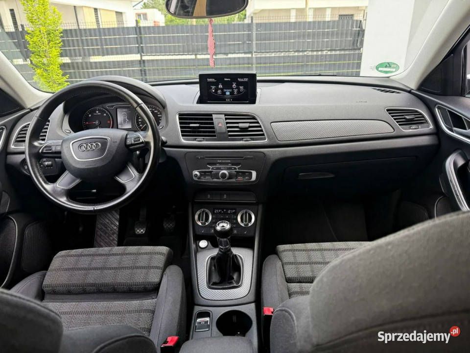 Audi Q3 20 TDi 140 6B Bi Xenon LEDY Navi Zarejestrowany w Polsce sprzedam