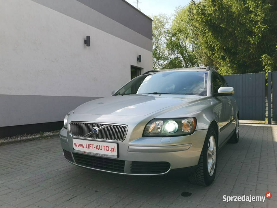 Volvo V50 18 125 Klimatronic Alu 17 Xenony manualna Strzegom sprzedam