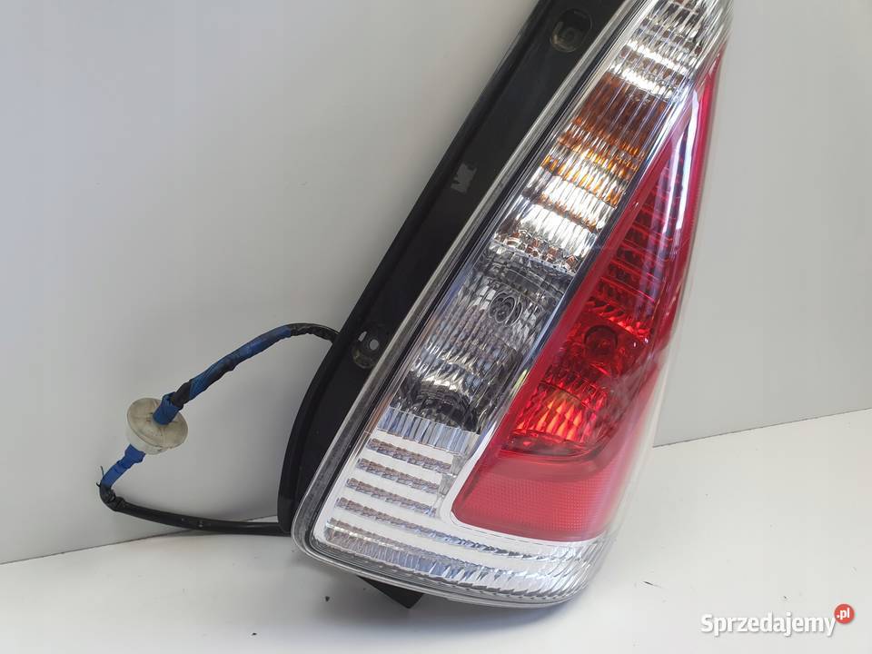 LAMPA PRAWA Mazda Premacy II 5 I lift 0710r osobowe Rudka
