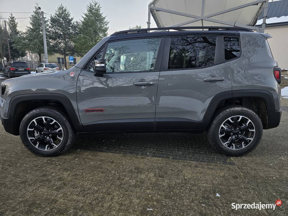 Jeep renegade 2023r 180 stan serwisie napęd 4x4 małopolskie Brzeźnica