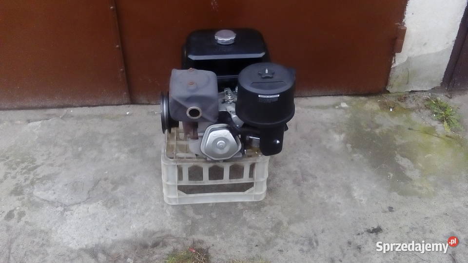 silnik spalinowy rębak 16 420 poj Żyrardów