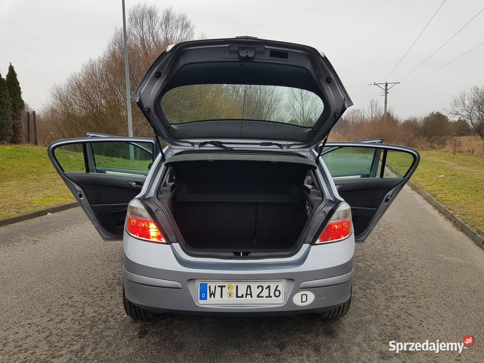 OPEL ASTRA H LIFT 16B OPŁACONY Z NIEMIEC FULL Rok produkcji 2008 Końskie