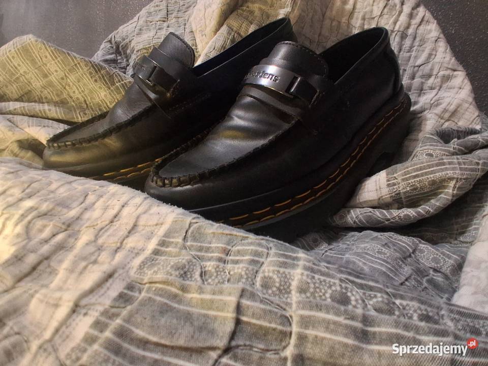 Dr Martens
Półbuty Skóra Kolor Czarny Damskie Inowrocław