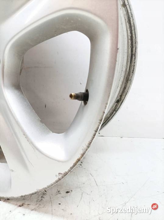 FELGA ALUMINIOWA R18 4X108 ET29 OC64 75J18 CH429