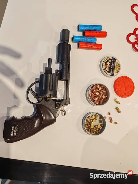 Rewolwer alarmowy Hukowy Rosomak 6mm Long