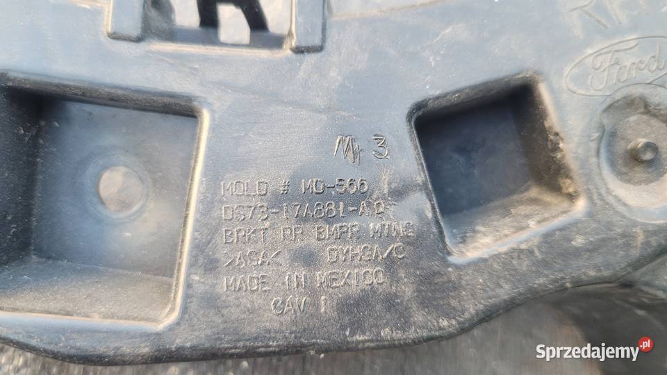 ŚLIZG PRAWY ZDERZAKA TYŁ FORD MONDEO MK5 Ruda Śląska