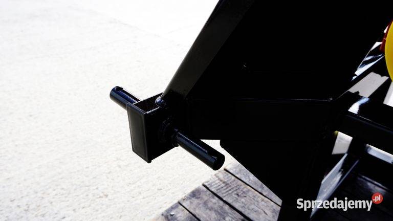 Rębak WOM model R80 Olsztyn