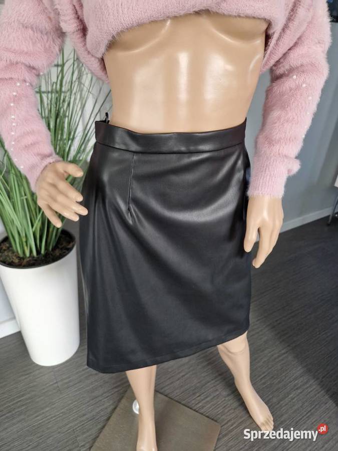 Nowa spódnica ze skóry ekologicznej Rozmiar 40(L) Nowogard