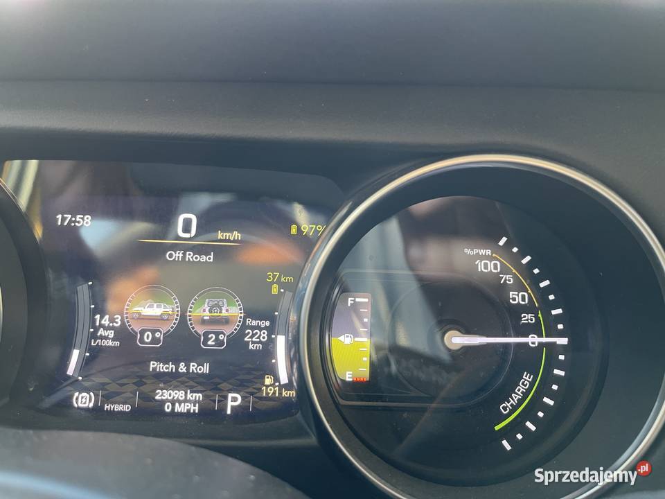 Jeep Wrangler Sahara 4XE nowy hybryda plugin czujnik martwego pola świętokrzyskie sprzedam