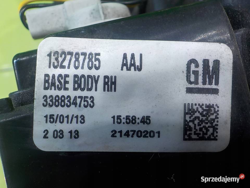 OPEL ZAFIRA C 20 CDTI AUT 13r 5D lampa prawa tyl Lampy tylne Suków