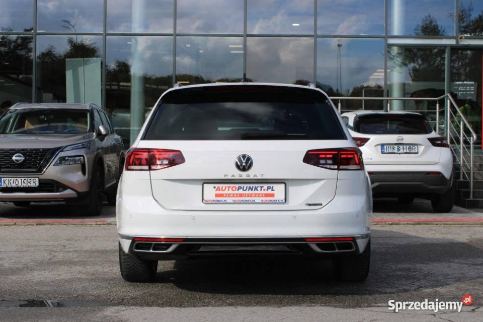 Volkswagen Passat 2022r ACC Navi Skóra Hak FV23 Volkswagen Kraków