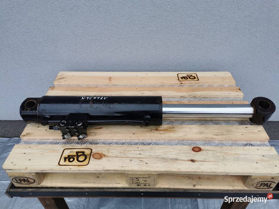 Siłownik wychyłu JLG 307 Wilkowo sprzedam