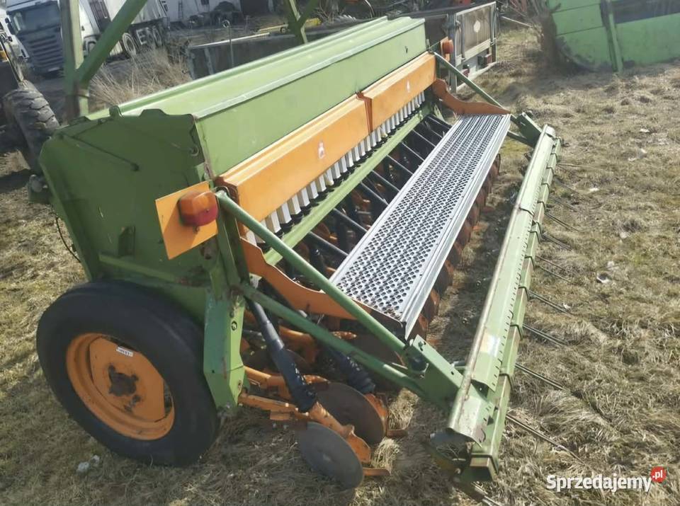 Siewnik talerzowy Amazone D8 Amazone Wola Pomianowa