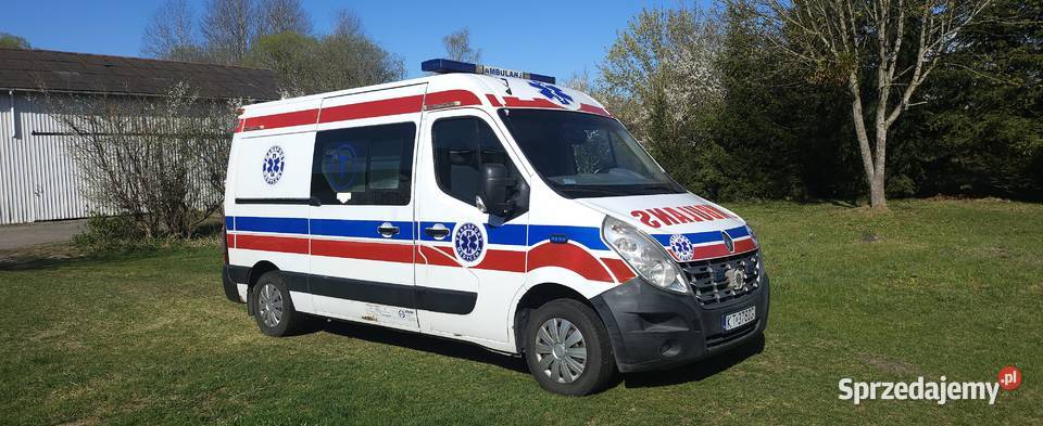 Ambulans karetka Renault Master 2013r przejscie Biskupiec