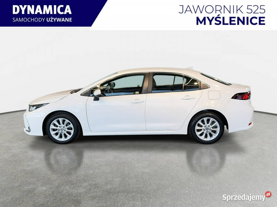 Toyota Corolla VAT 23 Comfort 15VVTi 125 M6 2022 pełny VAT