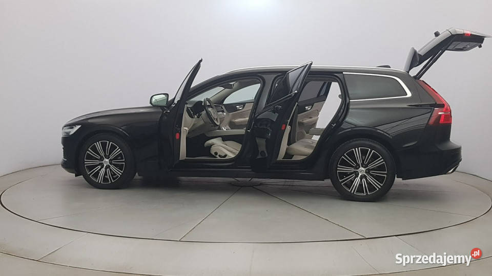 Volvo V60 VOLVO V60 B4 B Inscription aut Z Warszawa