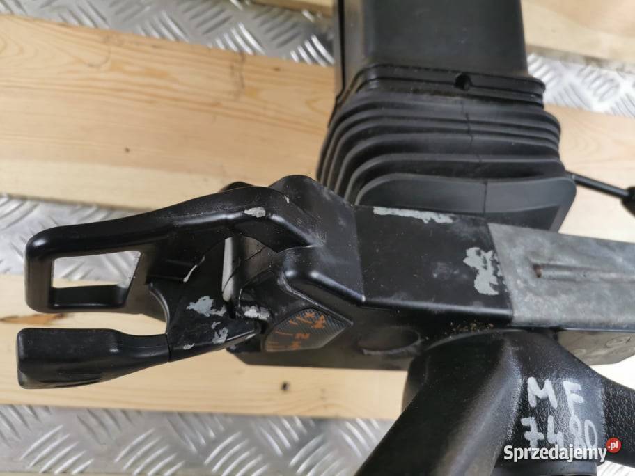 Traktor Massey Ferguson Przełącznik kierunku Wilkowo sprzedam