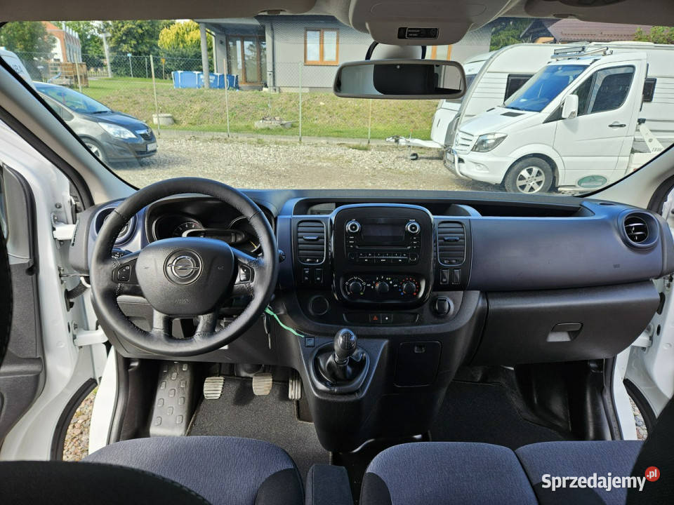 Opel Vivaro Opłacony Zadbany Bogato Wyposażony 1 centralny zamek Kisielice