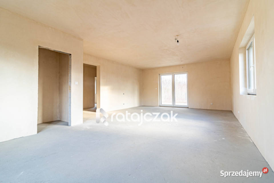 sprzedaży domu wolnostojącego 180m2 Kłodawa Sprzedaż