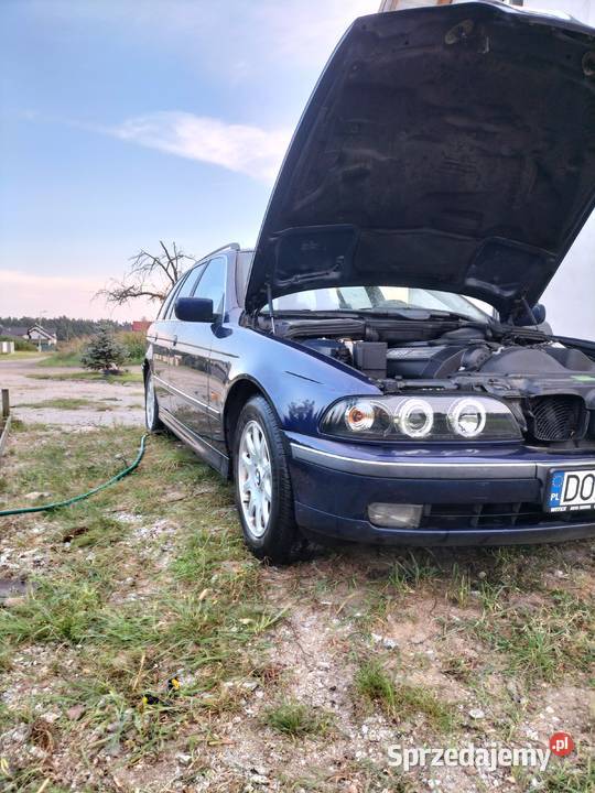 BMW E39 28i 192KM Seria 5 Wisznia Mała
