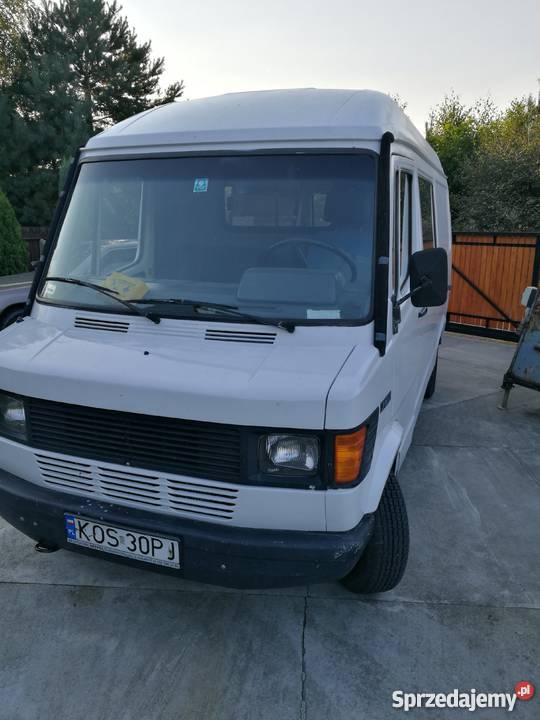 Mercedes 210d 30 diesel kaczka Brzeszcze