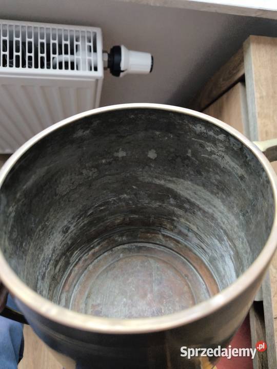 Duży wazon dzban wykonany z mosiądzu waga ponad łódzkie Radomsko